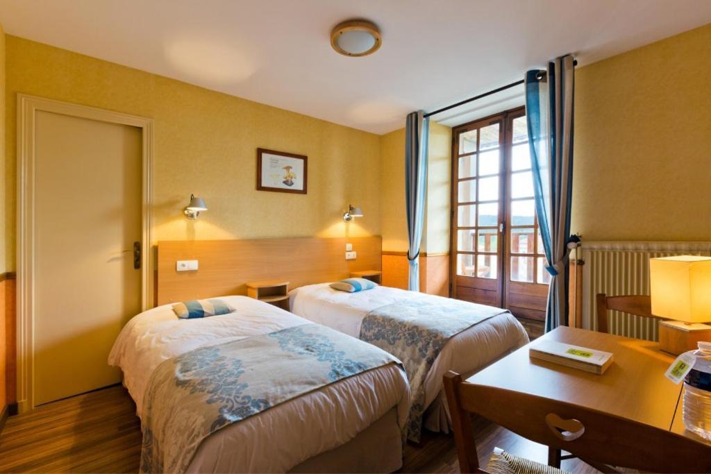 Hotel La Clairiere Chambon-sur-Dolore Eksteriør bilde